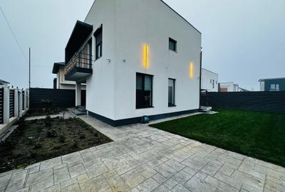 Casă individuală cu 5 camere în Berceni