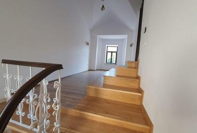 Spațiu premium – Vila de patrimoniu de inchiriat zonă Ultracentrală - 14