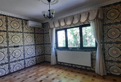 Apartament spatios in vila, etaj 2/2, curte comuna,Primaverii,Televiziune - 1
