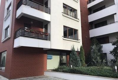 Birou, de 200 mp, în Victoriei