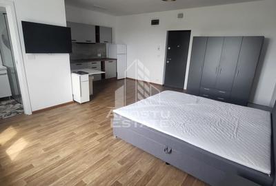 Garsonieră semidecomandată, mobilată în Lunei