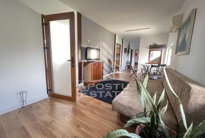 Apartament cu 3 camere decomandat în Lipovei