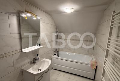 Casa de vanzare individuala   zona Sura Mare individuala 900 mp teren - 18