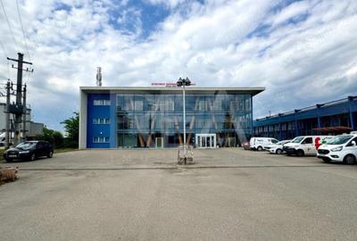 Spațiu comercial, 1600 mp în Tunari