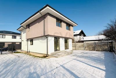 Casă individuală cu 5 camere în Central