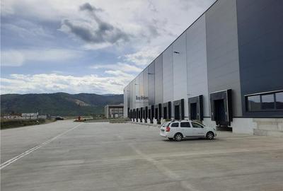 Spatiu Industrial - 3500 mp - Logistica - Productie - Depozitare - Distributie - 16