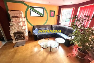 Casă individuală cu 4 camere în Central