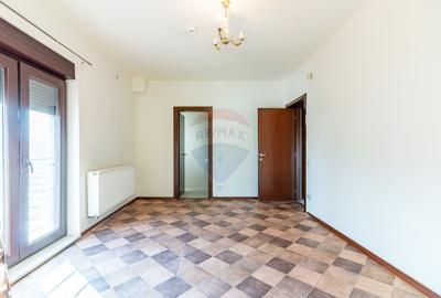 Casă / Vila de vanzare in Tunari, centru, parc, autobuz, utilitati - 10