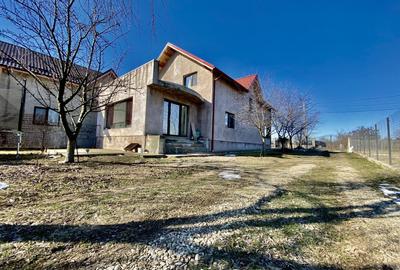 Vanzare Casa P+1 cu teren 450 mp, in Targoviste, zona Ulmi - 1