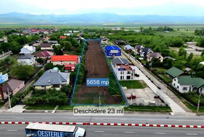 Teren Construcții intravilan de 5658 mp, în Republicii