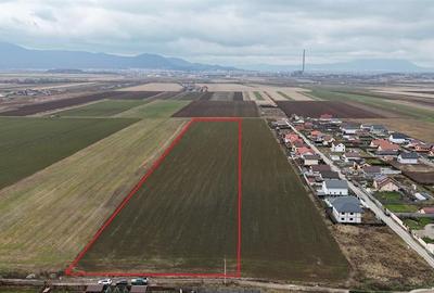 Teren Construcții intravilan de 500 mp, în Sud-Est