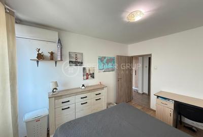 Apartament cu 3 camere în Tătărași