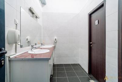 Spatiu comercial premium cu garaj de inchiriat pe str. Nufarului - 10