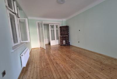 Casa de vanzare in Alexandria – Central, 7 camere, 4 spatii comerciale, renovata - 8