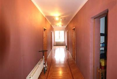 Casa 200 mp+ teren 1100 mp, 2 fronturi stradale - 10