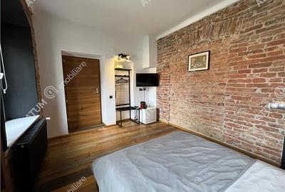 Doua studiouri renovate la etajul 1 zona Centrala/Pietonala din Sibiu - 13