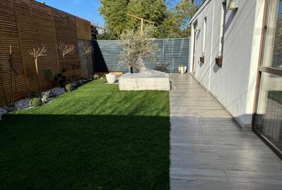 Apartament cu 2 camere decomandat în Plopi