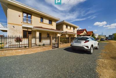 Duplex cu 5 camere în Dumbrăvița