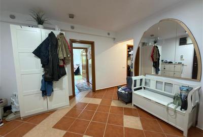 Apartament 4 camere zona Republicii - 2