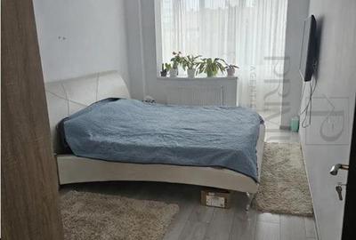 Apartament cu 3 camere semidecomandat în Iosefin