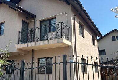 Vilă P+1 4 camere Teren 300 mp  Bragadiru – Strada Safirului - 15