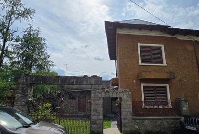 Vânzare proprietate - Casă tip conac, teren și anexă, într-un cadru natural spec - 15
