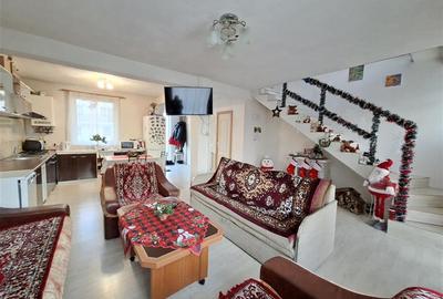 Casa insiruita 3 camere 2 locuri parcare curte Cartierul Arhitectilor - 1