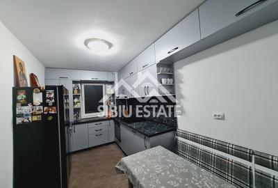 Apartament de vanzare cu 2 camere etaj 3 -Cartier Turnisor - 4