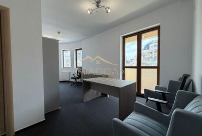 Spatiu Birouri //​ ​1027.80 mp // Zona Obor - 18
