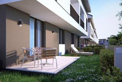 TEREN DE VANZARE CU AUTORIZATIE DE CONSTRUCTIE 8 CASE - 1