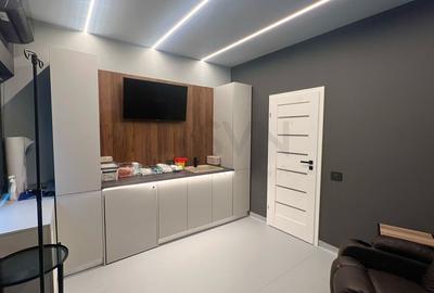 REV2001329 Aviatorilor - vila duplex 7 camere 260 mp utili - 2