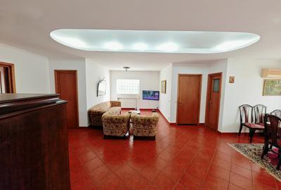 Fundeni | Str.Cuprului | Apartament in vila la etajul2  | curte comuna | parcare - 6