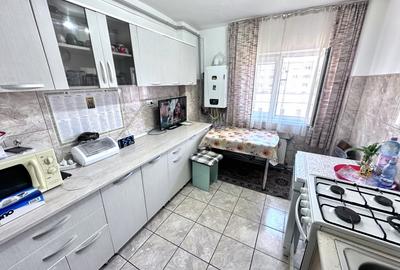 APARTAMENT 3 CAMERE I DECOMANDAT I ETAJ 2 I MOBILAT I CETATE STADION I - 10