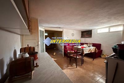 Casa 460 mp constr. D+P+1+M cu 426 mp teren CETATE Alba Iulia Lidl Curte Asfalt - 7