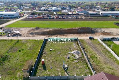 Teren intavilan | Autorizație de construcție + Avize | P + 2E + M - 4