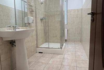 Cazare In Aparthotel Modern Utilat, Ideal pentru Echipe de Muncă - 8