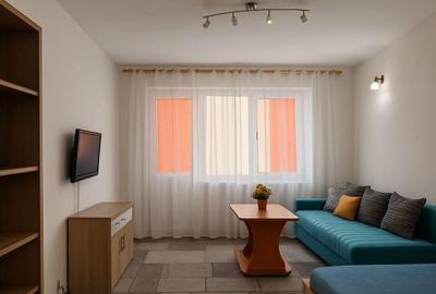 Garsonieră decomandată, mobilată în Far