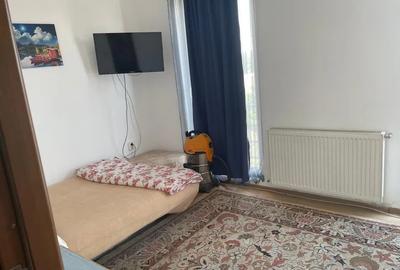 Apartament cu 3 camere, 70 mp, decomandat, etaj intermediar, parcare, zona Ira - 6