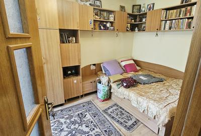 Vanzare apartament 2 camere, mobilat si utilat, zona Vest - 2