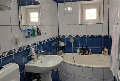 De vanzare apartament 4 camere 96 mp, Zona 13 Septembrie - 13