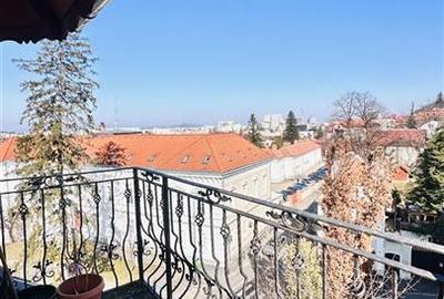 Apartament în casa 5camere - scara interioara - Magazin Star - 13