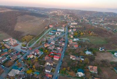 Casă cu 3 camere de vânzare în zona Centrală, Strada Gheorghe Doja - 4