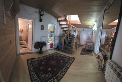 Cabana la munte Rucar / Satic - 9