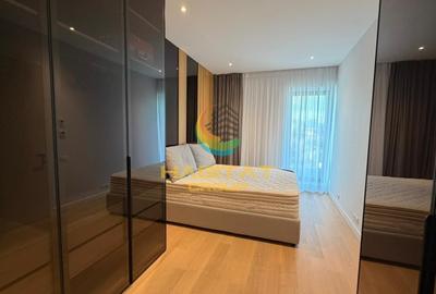 Apartament cu 4 camere decomandat, mobilat în Barbu Văcărescu