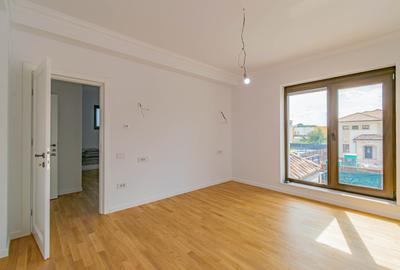 Vila moderna cu vedere la lac, ambient intim si elegant, piscina, carport - 36