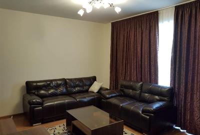 Apartament cu 2 camere semidecomandat, mobilat în Central