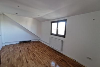 Apartament cu 4 dormitoare,3 bai,garaj propriu- Etaj 3 - Elisabetin - 11
