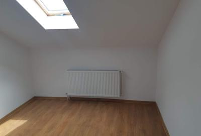 3 camere tip duplex - 2 bai - 87mp - Centrala proprie - 6