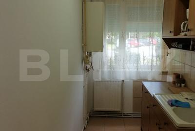 Apartament cu 2 camere semidecomandat, mobilat în Micro 15