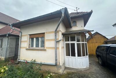 Casa individuală 72 mp | teren 719 mp| zona Schit - 1